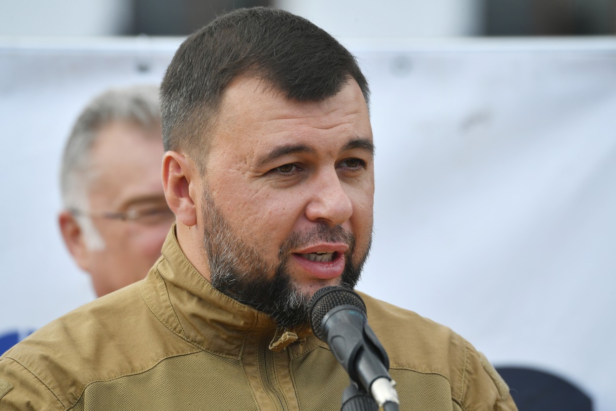 Șeful separatiștilor din Donețk cere „sincronizarea eforturilor” pentru a organiza referendumul de alipire a Donbasului la Rusia