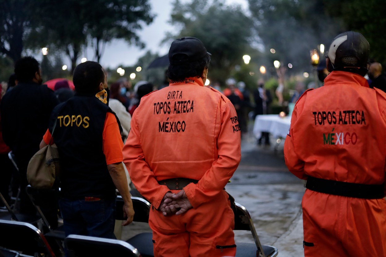 Un cutremur de 7,5 a zguduit Mexicul. Oamenii au ieșit în fugă pe străzi, iar sistemele de avertizare au anunțat risc de tsunami