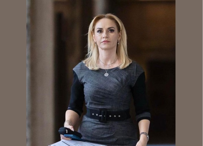 Gabriela Firea: Asigurăm locuri pentru femei în consiliile de administrație ale companiilor de stat