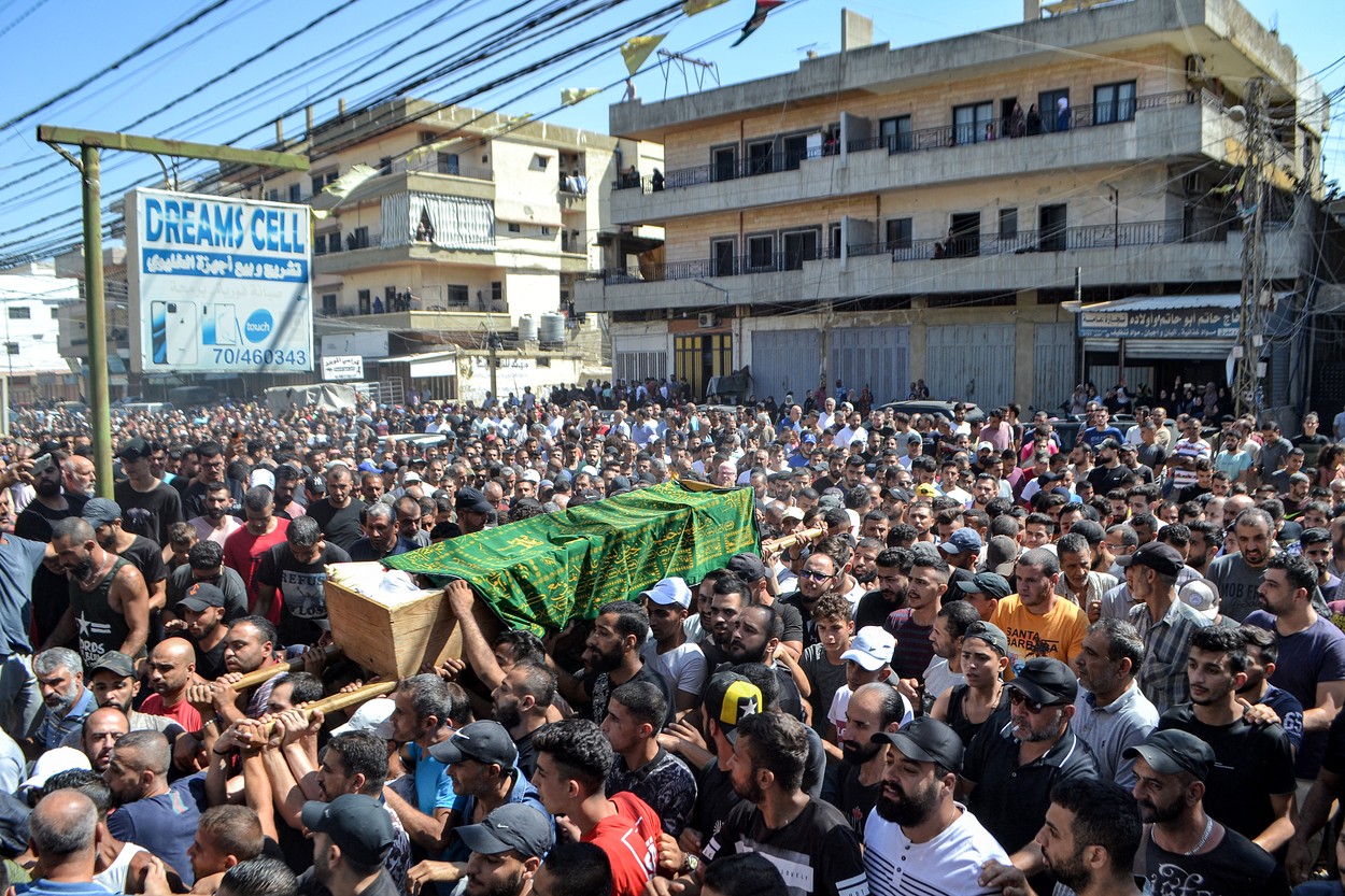 "Toată lumea știa că ar putea muri". Cum a ajuns "orașul miliardarilor" din Liban sursa celei mai mari tragedii din istoria migrației
