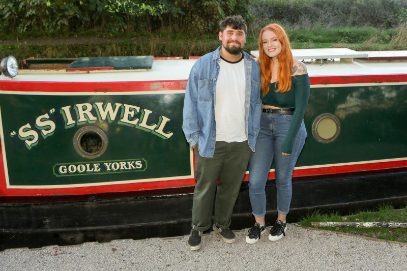 YOUNG COUPLE MOVE ONTO BARGE TO SAVE MONEY ON RISING BILLS