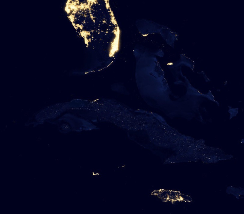 Cuba a rămas complet în întuneric după ce a fost lovită puternic de uraganul Ian. Imagini din satelit cu insula în beznă