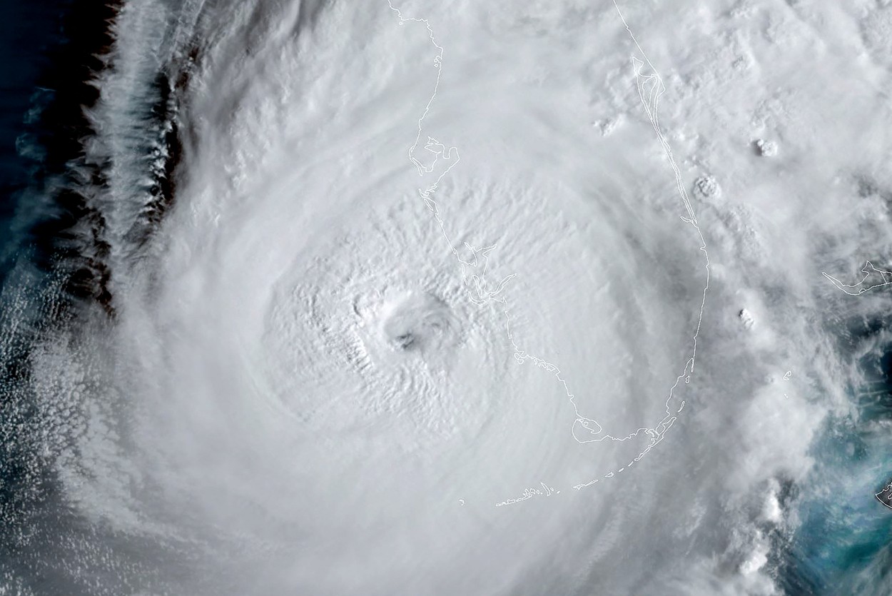 Ian, uraganul de categorie 5, se apropie de Florida: Este o furtună despre care vom vorbi mulți ani, un eveniment istoric