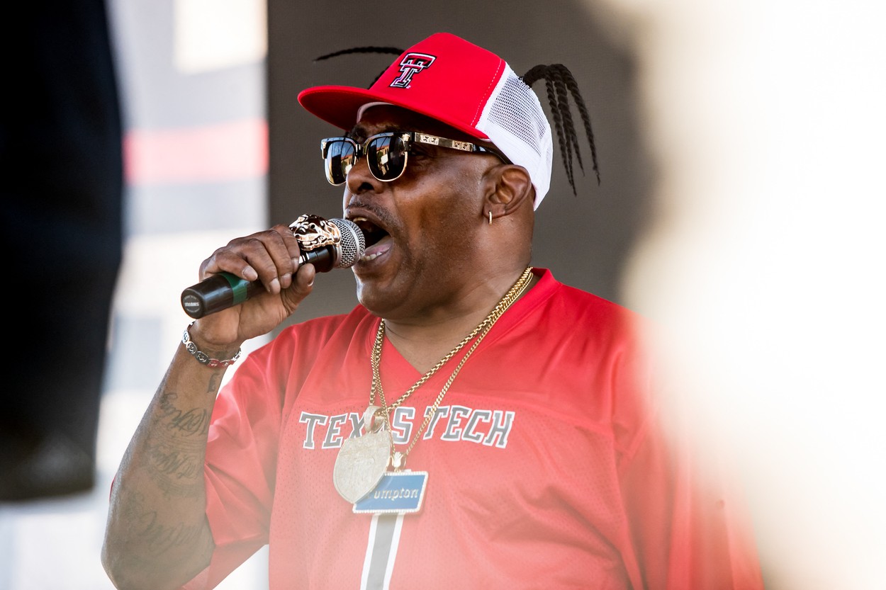 A murit rapperul american Coolio