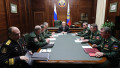 Vladimir Putin și oficiali din domeniul apărării