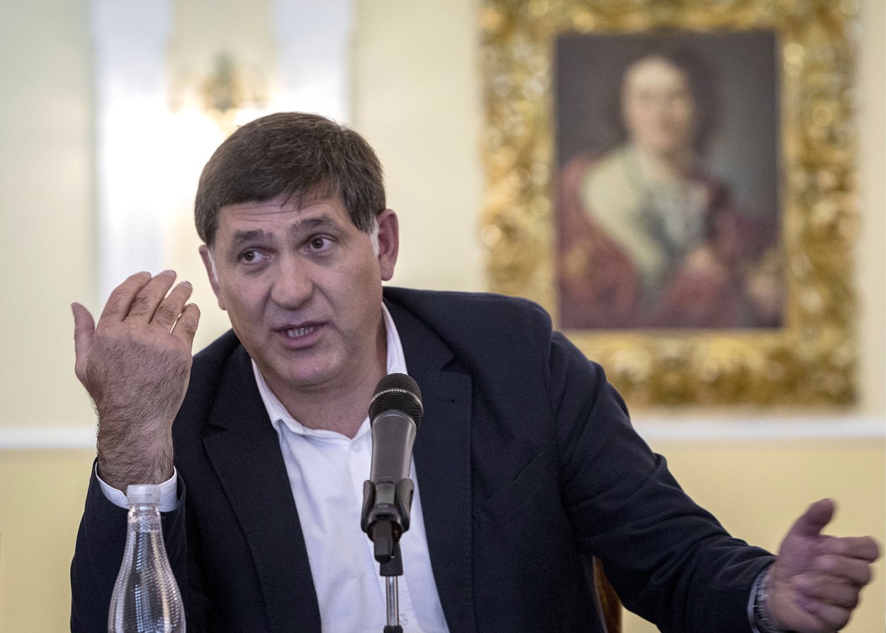 Actorul rus Serghei Puskepalis a murit în timp ce mergea cu o maşină blindată pregătită pentru separatiștii proruși din Donbas