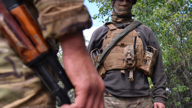 Luptători mercenari din compania Wagner pe frontul de la Bakhmut, Ucraina