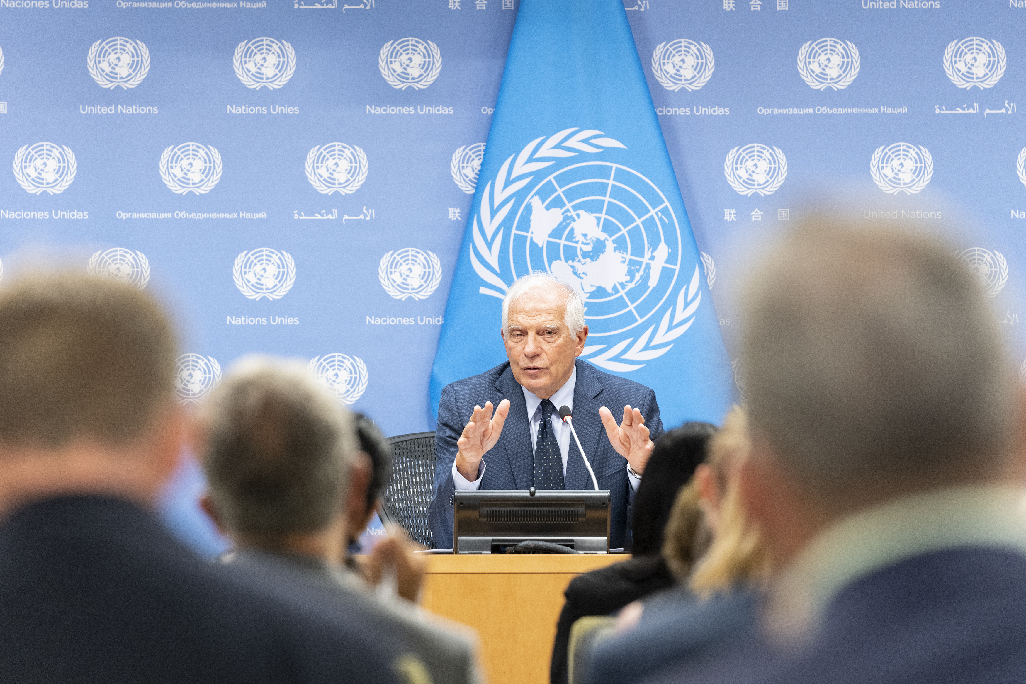 UE se pregătește să adopte noi sancțiuni împotriva Rusiei. Josep Borrell: „Este clar că Putin încearcă să distrugă Ucraina”