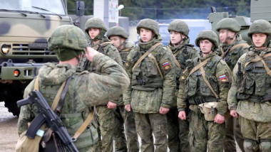 Militari ruși.