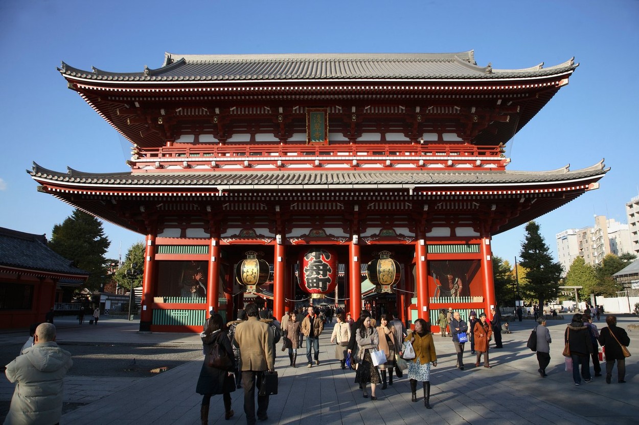 Japonia renunță la restricțiile impuse turiștilor străini începând din luna octombrie