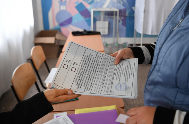 DPR LPR Ukraine Russia Joining Referendum Preparations