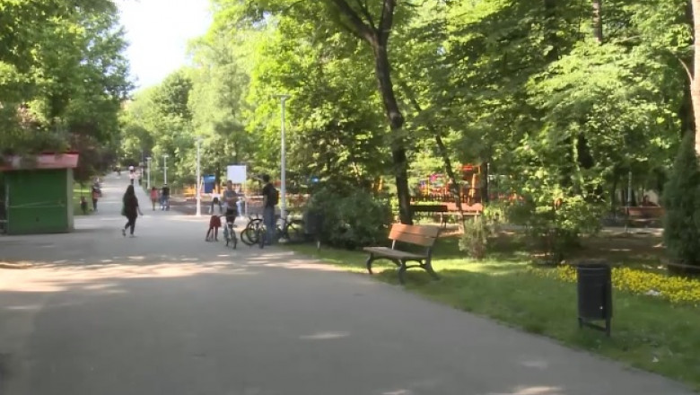 Sectorul din București care interzice circulaţia cu biciclete sau role pe pistele de alergare ori în zone de promenadă. Amenzi mari