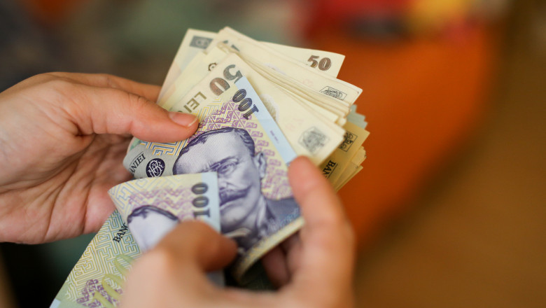 Românii pot investi în titluri de stat Tezaur cu dobânzi de până la 8,10% pe an