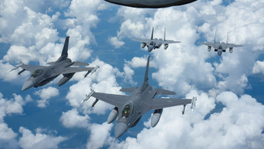 Avioane de luptă F-16