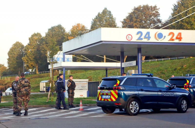 No fuel France. France runs out of petrol and diesel due to industrial action.