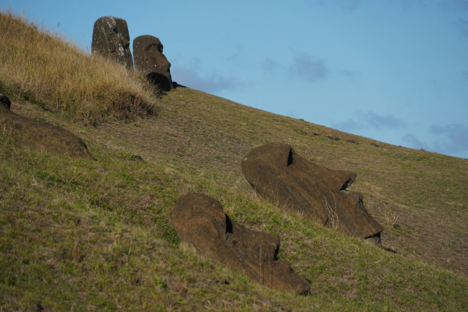 statui moai (3)