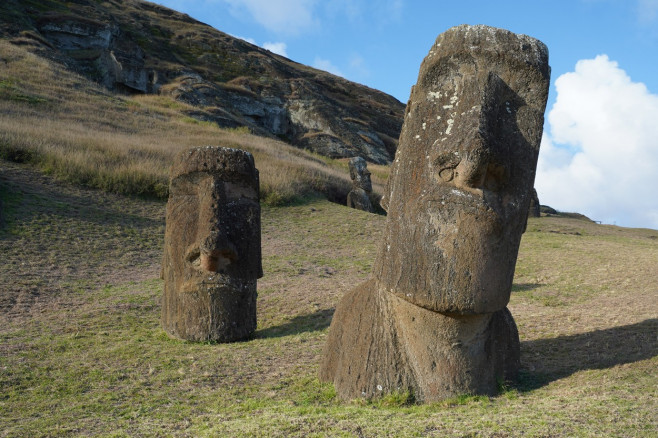 statui moai (6)