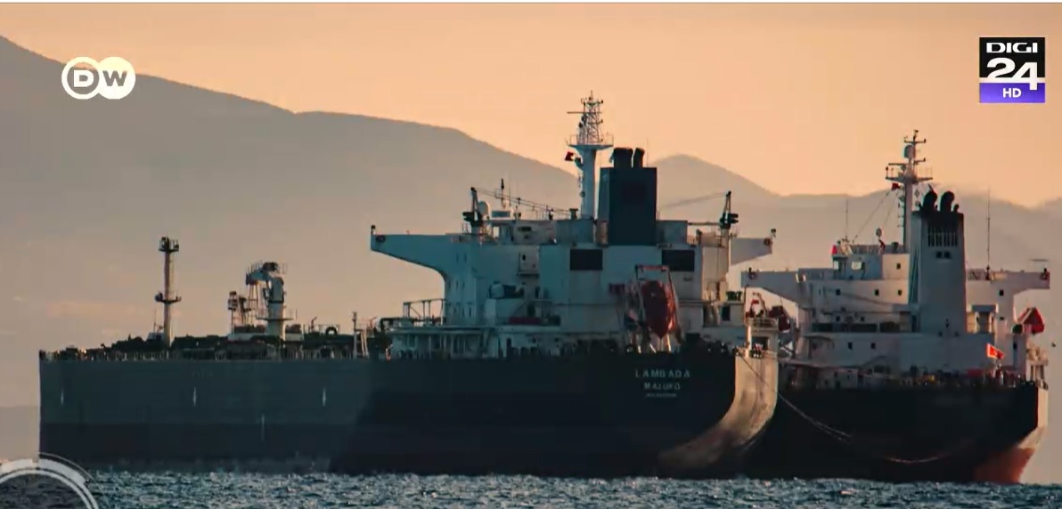 Armatorii greci fentează sancțiunile occidentale. Petrolul rușilor e livrat fără restricții, direct din nave care vin din Marea Neagră
