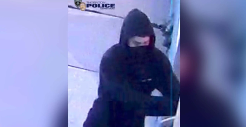 Doi părinți au sunat la poliție și și-au predat propriul fiu după ce au aflat de la televizor ce a făcut