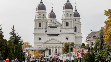 catedrala mitropolitana iasi sfanta parascheva moaste