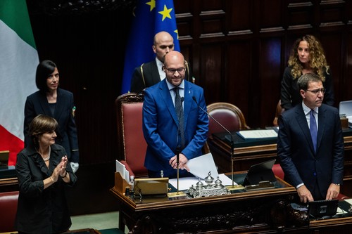 Un conservator catolic şi admirator al lui Putin a fost ales preşedinte al Camerei Deputaţilor în Italia