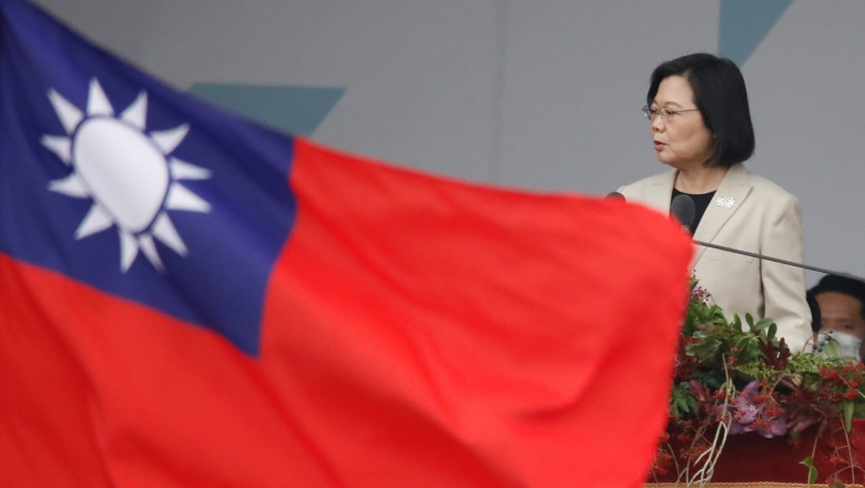 Tsai Ing-wen cu steagul taiwanului