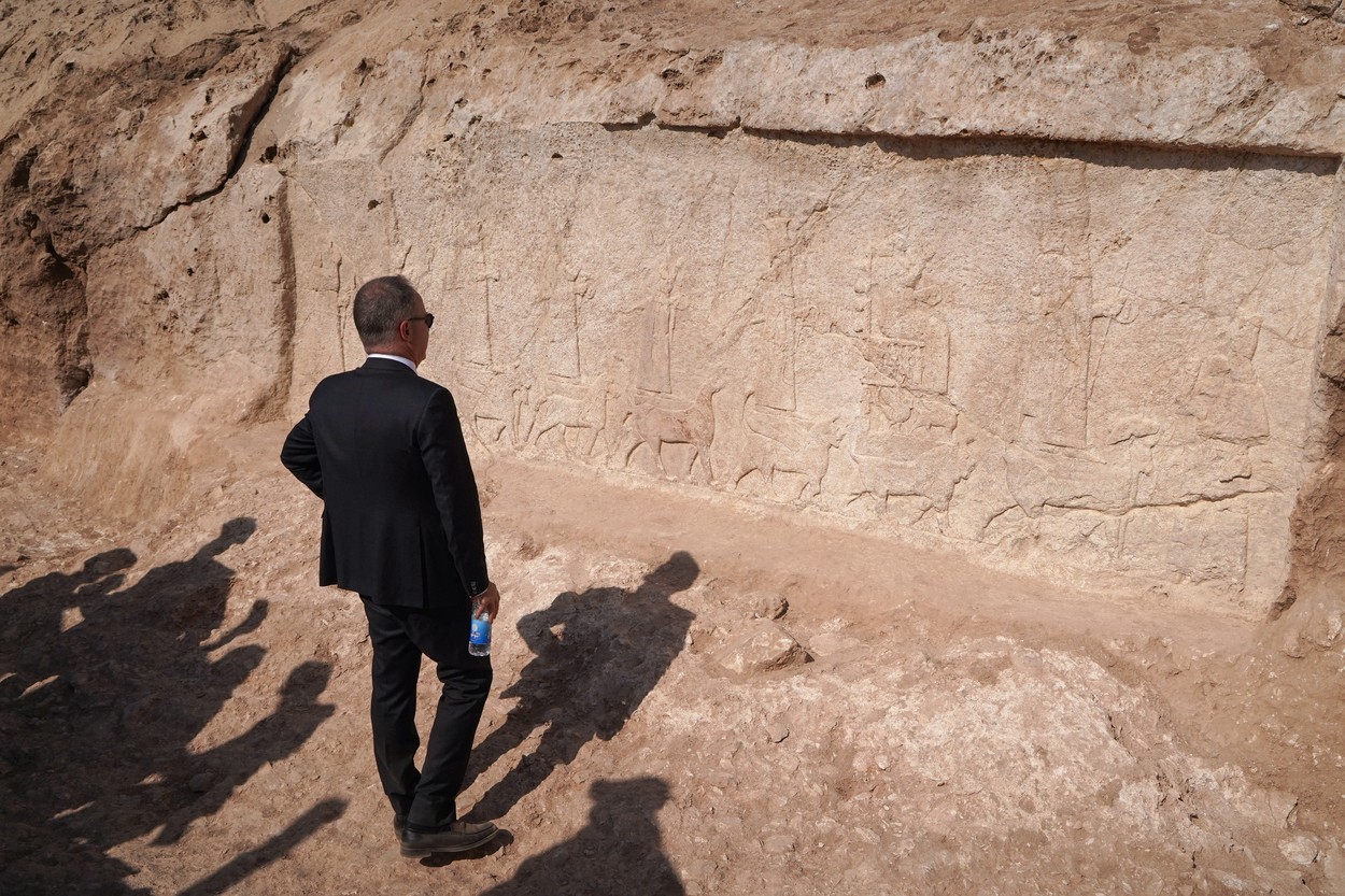 Sculpturi impozante de acum 2.700 de ani au fost expuse pentru prima dată