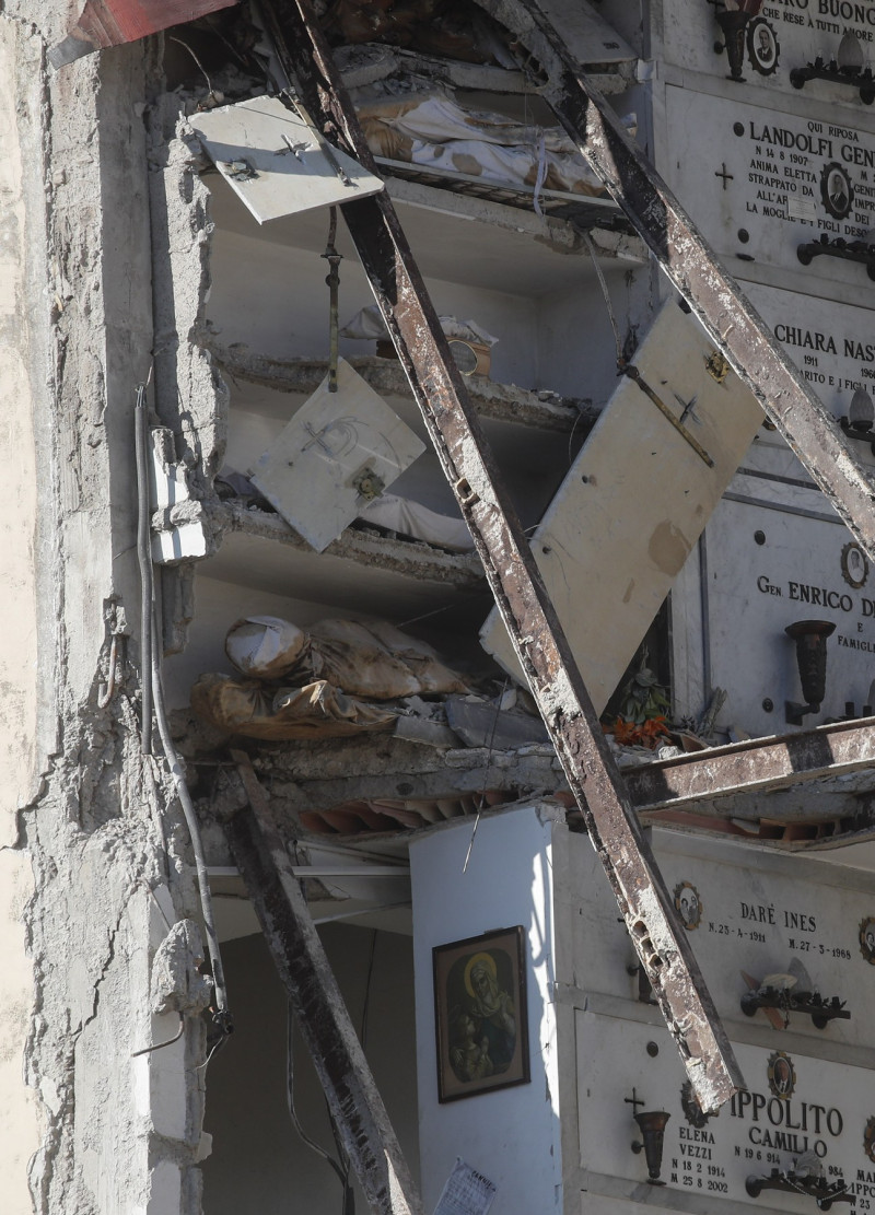 Collapse inside Naples cemetery, Italy - 05 Jan 2022