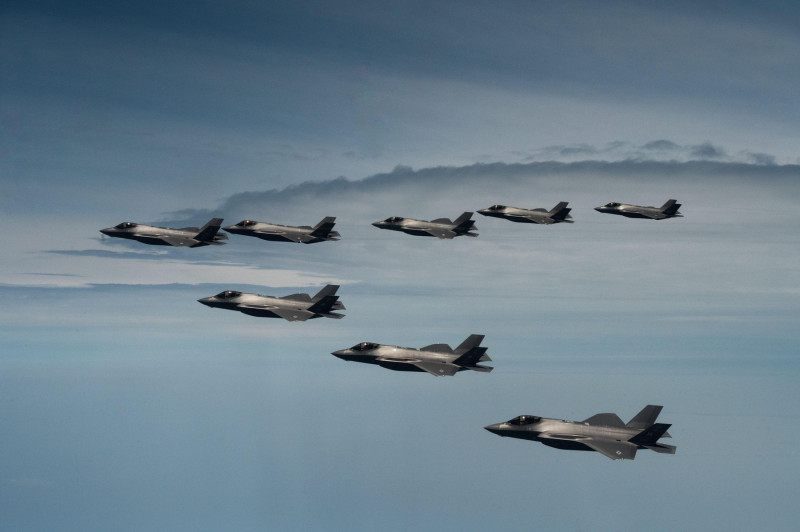 Avioane de luptă de ultimă generație f35