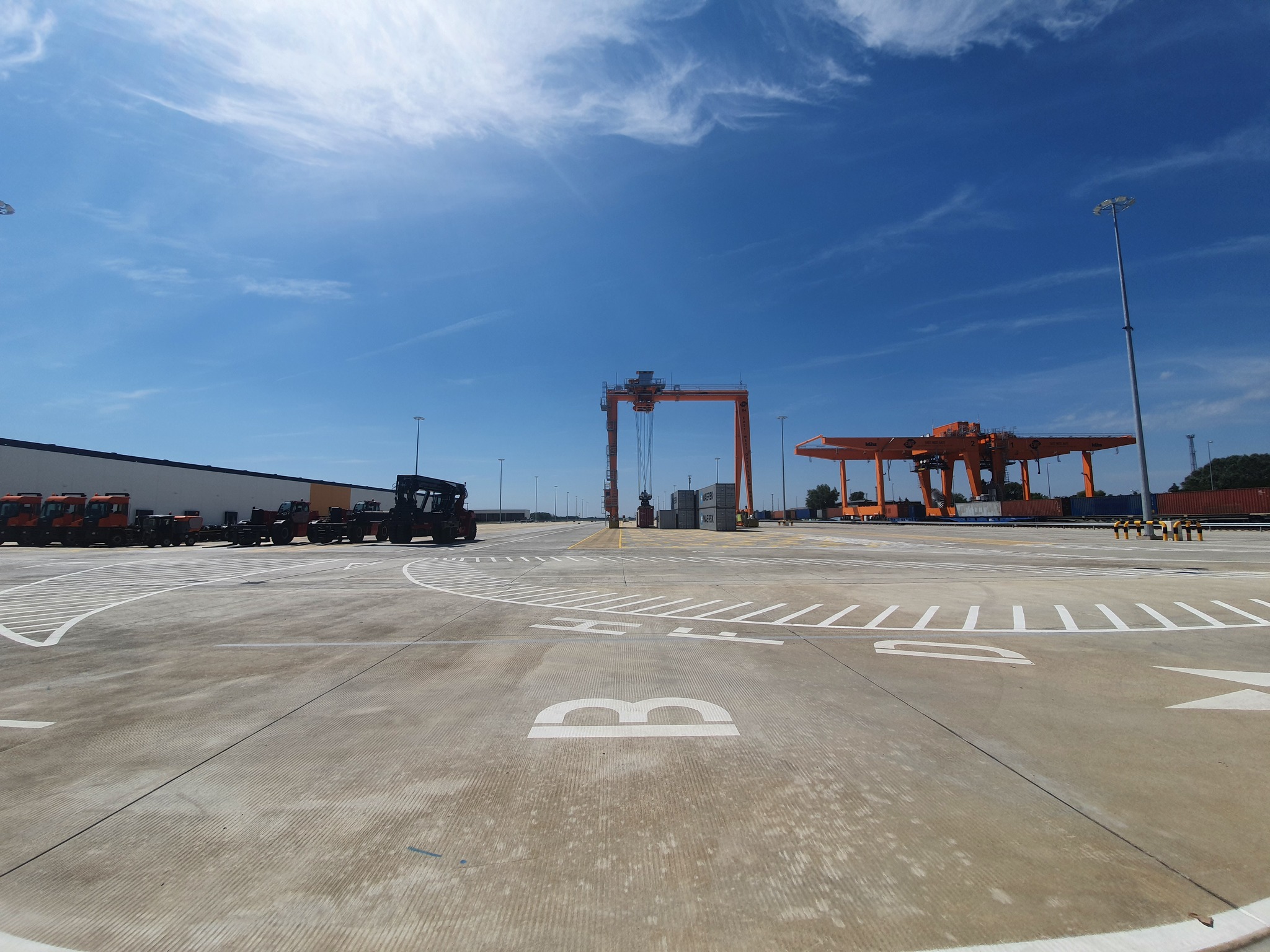 Ungaria a inaugurat cel mai mare terminal feroviar intermodal pentru cereale, lângă granița cu Ucraina: Portul Constanța e saturat