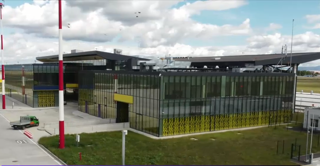Cum arată primul aeroport din România construit de la zero în ultimii 50 de ani. Turnul de control nu va fi unul clasic, ci virtual