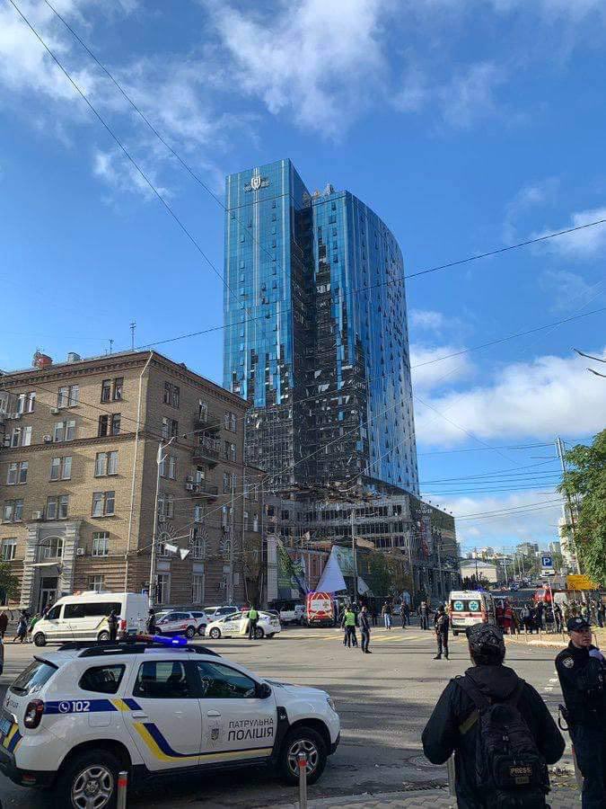 Rachetele lansate luni de ruși asupra Kievului au lovit și Consulatul Germaniei