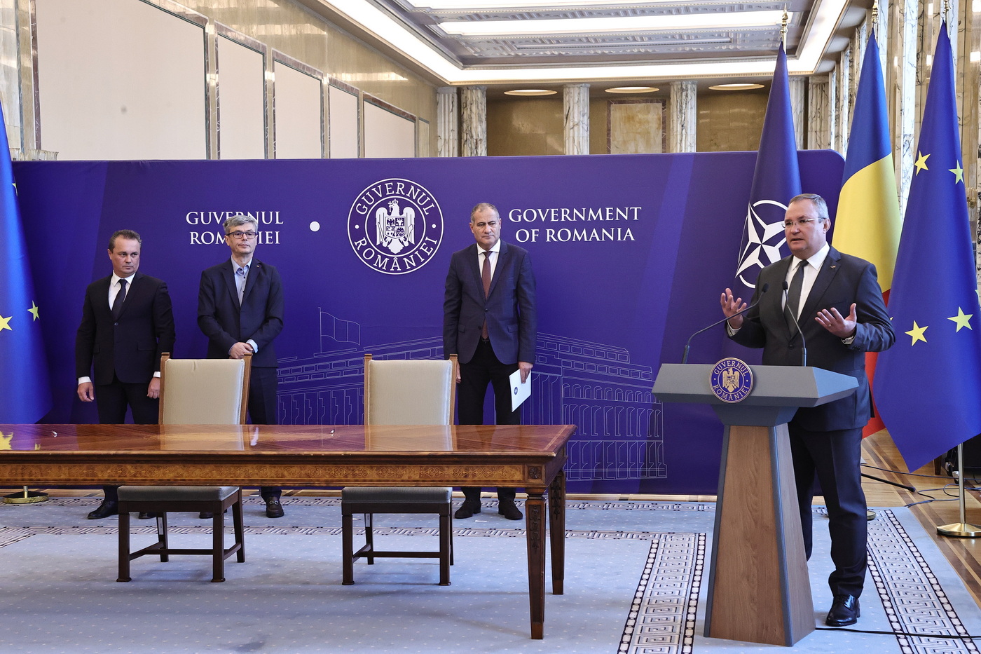 Guvernul investește 13 miliarde de euro în modernizarea infrastructurii de energie. Ciucă: Să putem să protejăm cetăţenii şi economia