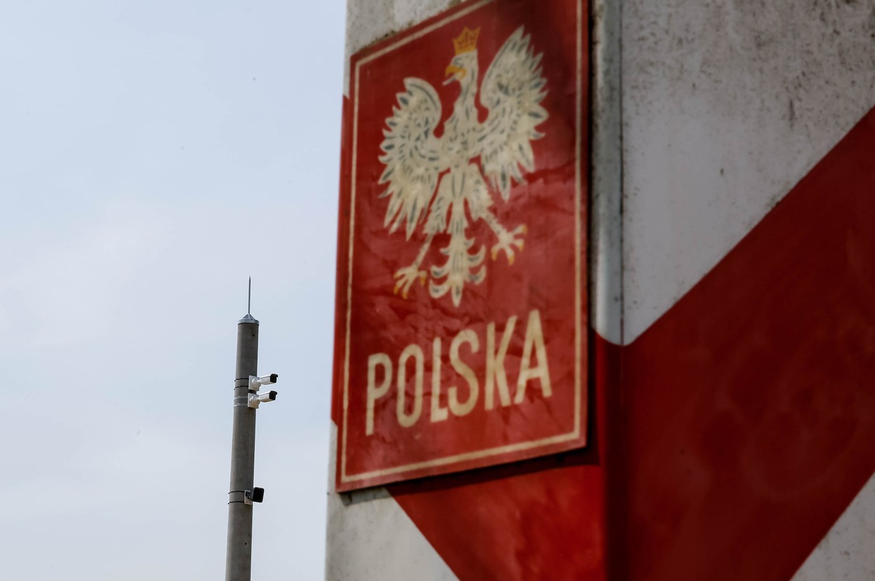 Polonia își avertizează cetățenii care se află pe teritoriul Belarusului să părăsească țara