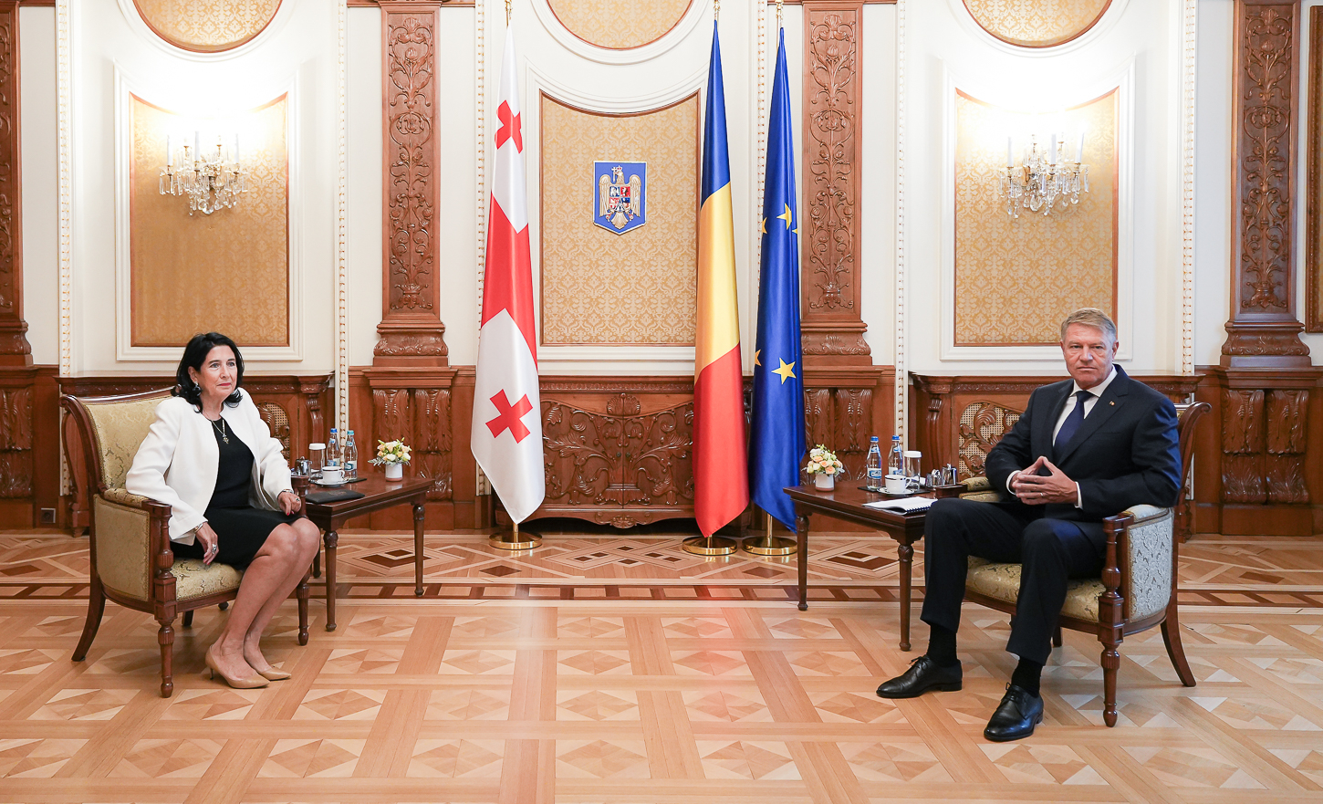 Klaus Iohannis: Avem ca prioritate construirea unui cablu electric între România, Georgia şi Azerbaidjan