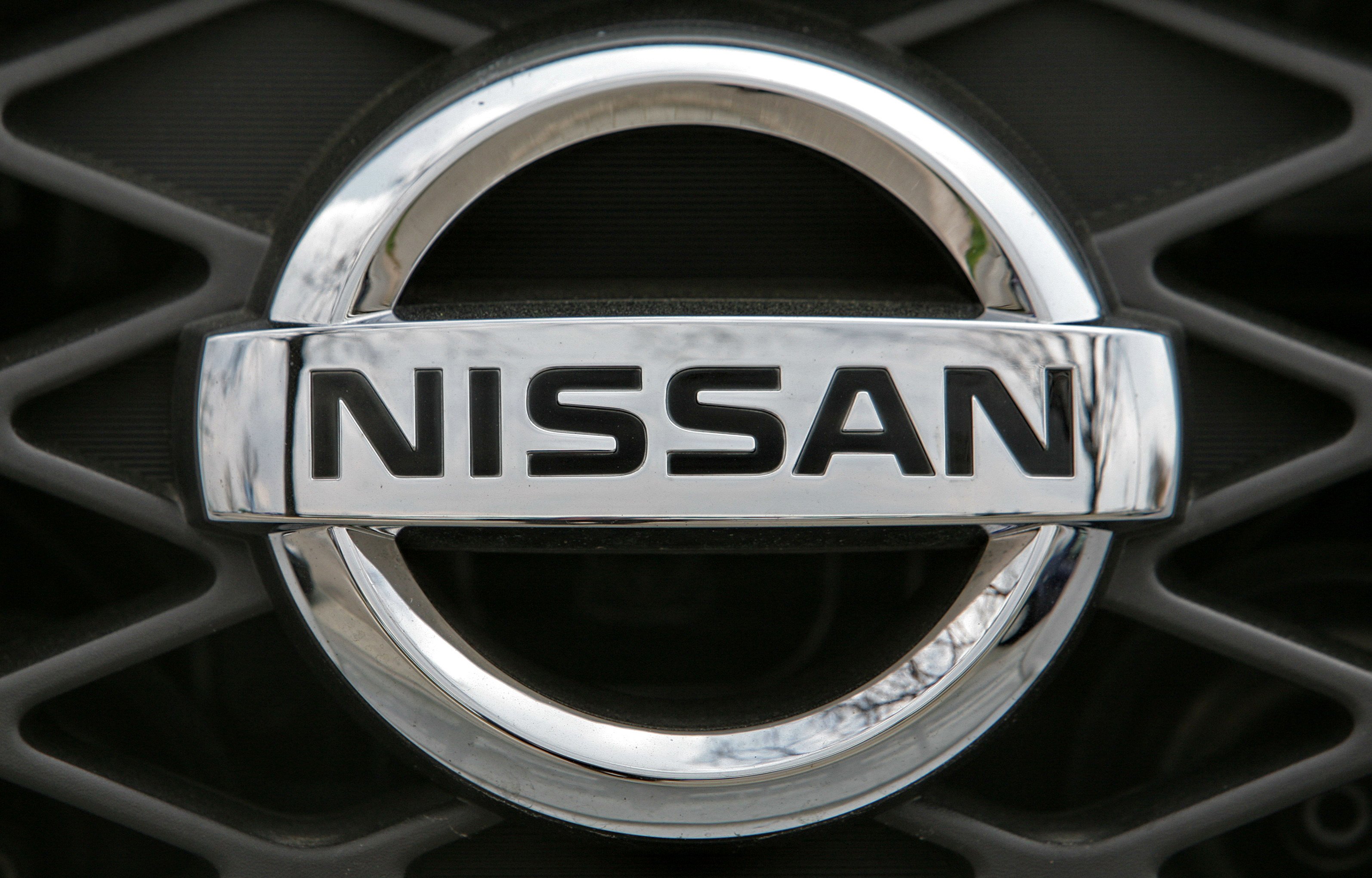 Nissan vinde afacerile din Rusia pe 1 euro