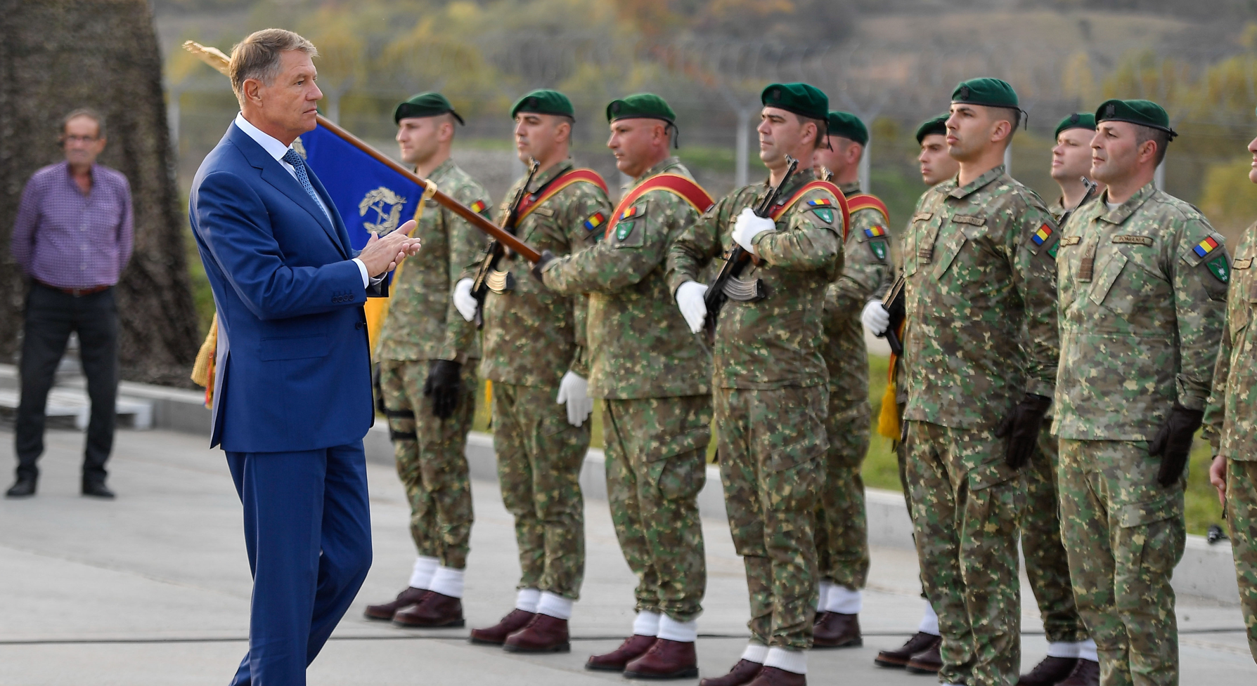 Iohannis, mesaj pentru militarii NATO: Faceţi Europa mai sigură şi protejaţi valorile euroatlantice