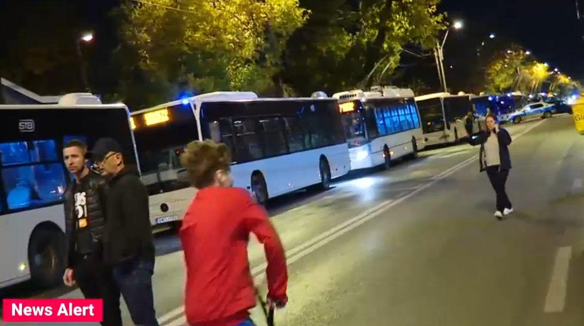 VIDEO Protest în București, după ce un tânăr a fost ucis pe o trecere de pietoni. Circulația pe stradă a fost blocată