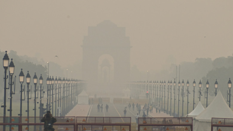 India: Pollution level soars after Diwali festival in New Delhi