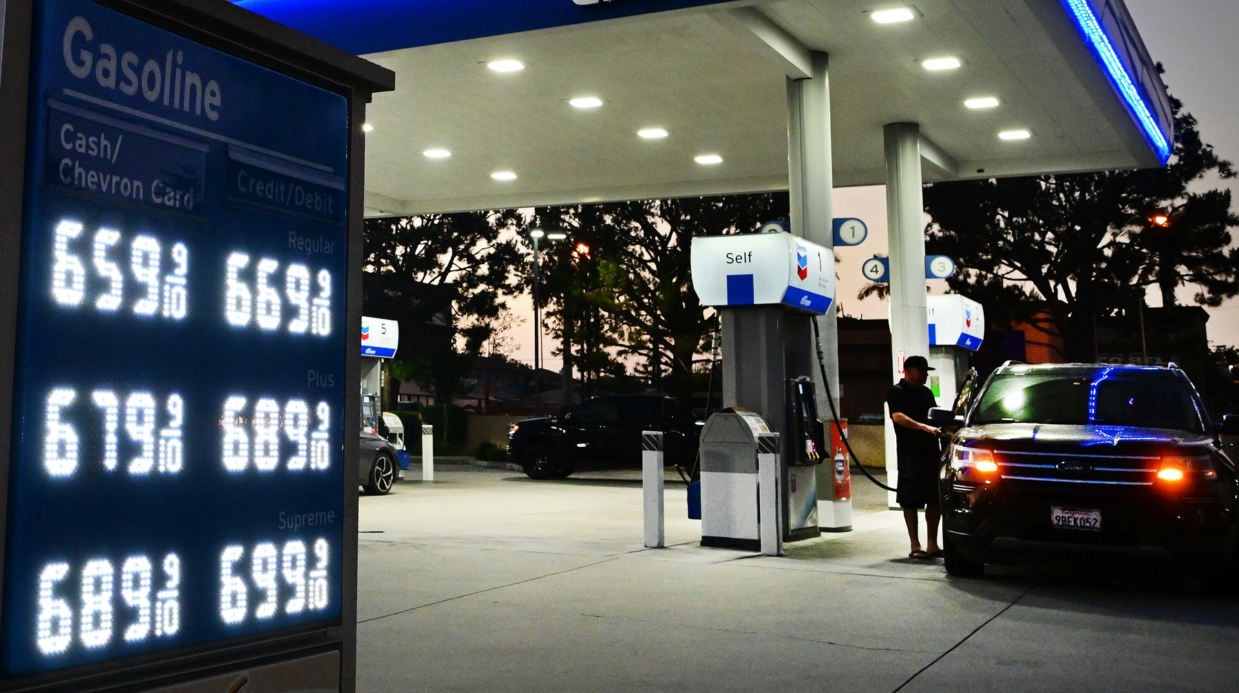 Arabia Saudită acuză SUA că manipulează piața petrolului, după ce Washington a început să folosească rezervele de urgență