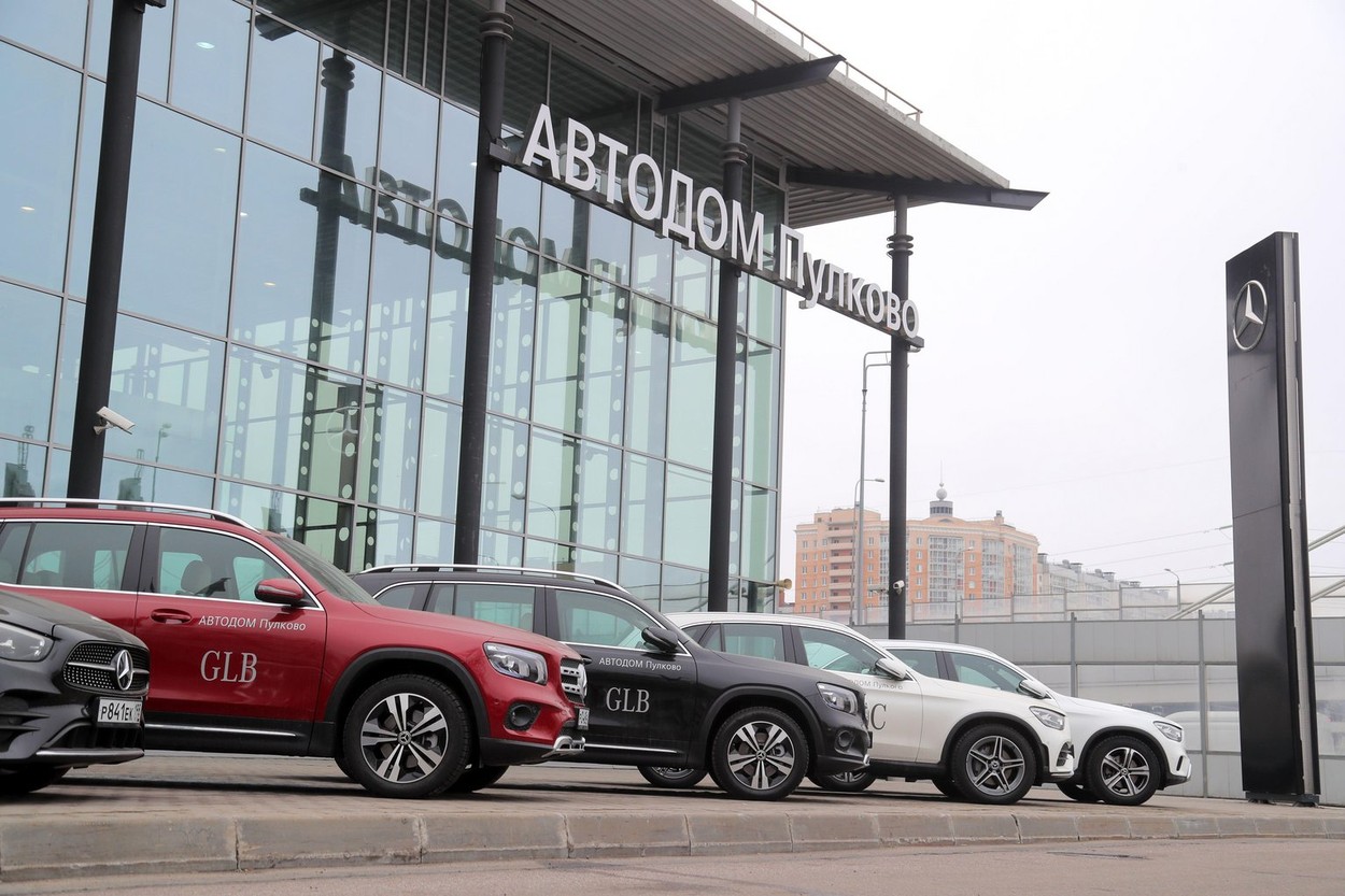 Mercedes-Benz își anunță ieșirea completă de pe piața rusească