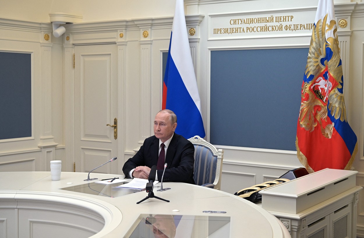 Rușii au simulat un război nuclear. Putin a urmărit „atacul masiv” din birou. Șoigu i s-a adresat cu „tovarășe”