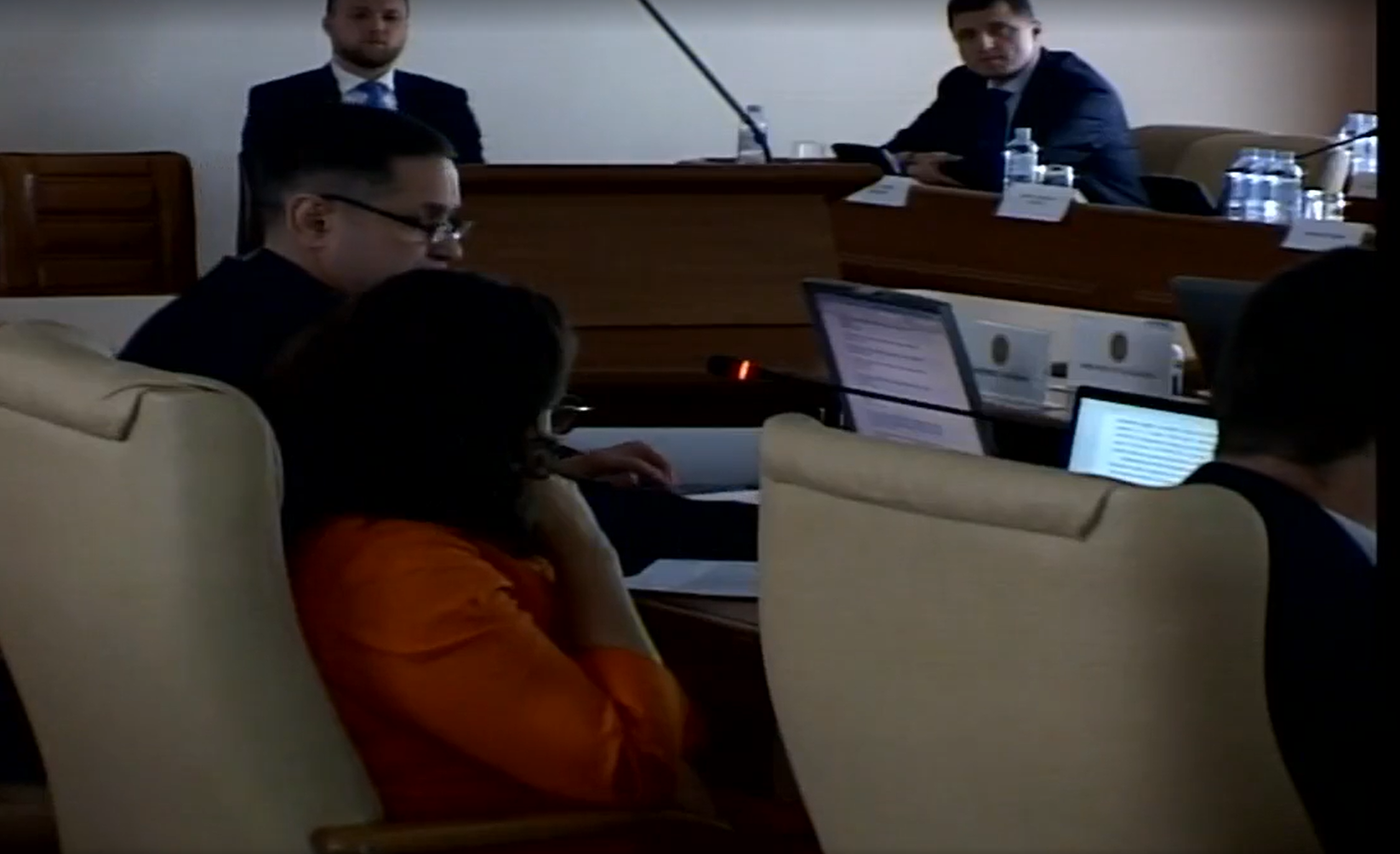 Guvernul de la Chișinău a ținut o ședință cu luminile stinse pentru a face economie