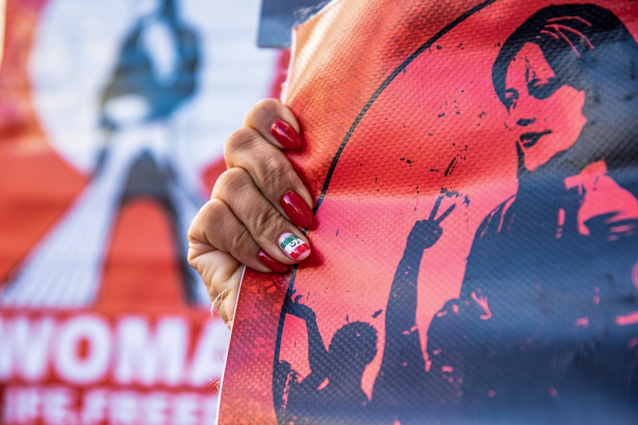 Americanii cred că Rusia își folosește „lungul istoric de represiune” pentru a ajuta Iranul să pună capăt protestelor