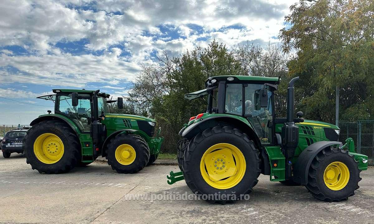 Două tractoare de 300.000 de euro căutate în Italia au fost găsite într-o parcare în Arad