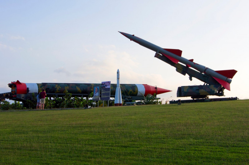 Rockets in Havana, Cuba