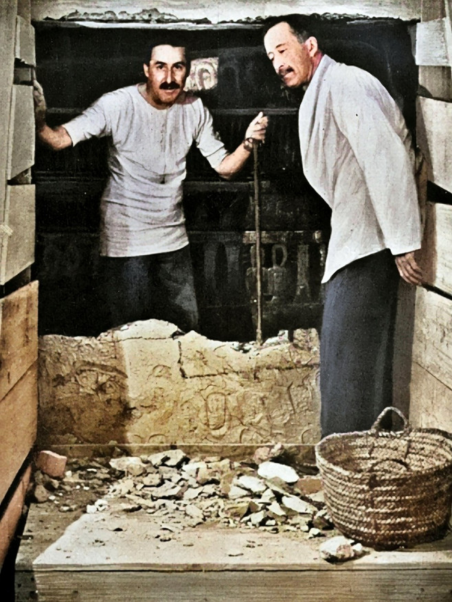 Howard Carter e lord Carnarvon allapertura delle tomba