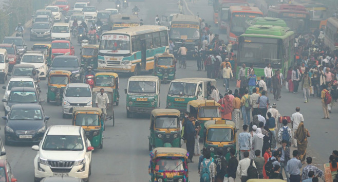 Air Pollution in New Delhi, India - 2 Nov 2022
