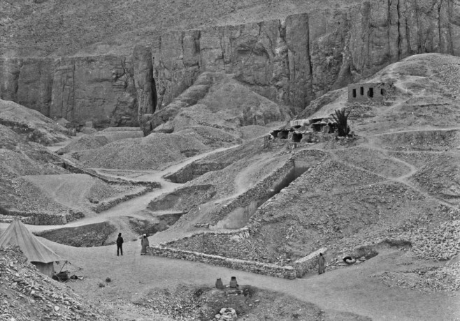 Discovery of King Tutankhamun's Tomb, Valley of the Kings, Luxor, Egypt - Nov 1922