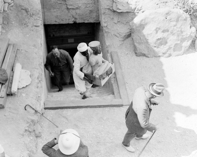 Discovery of King Tutankhamun's Tomb, Valley of the Kings, Luxor, Egypt - Nov 1922